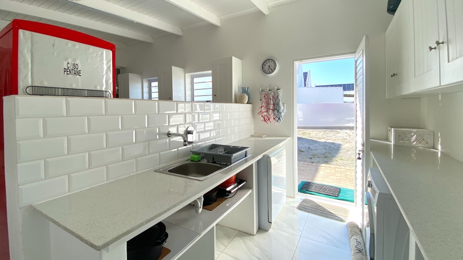 3 Bedroom Property for Sale in Dwarskersbos Western Cape